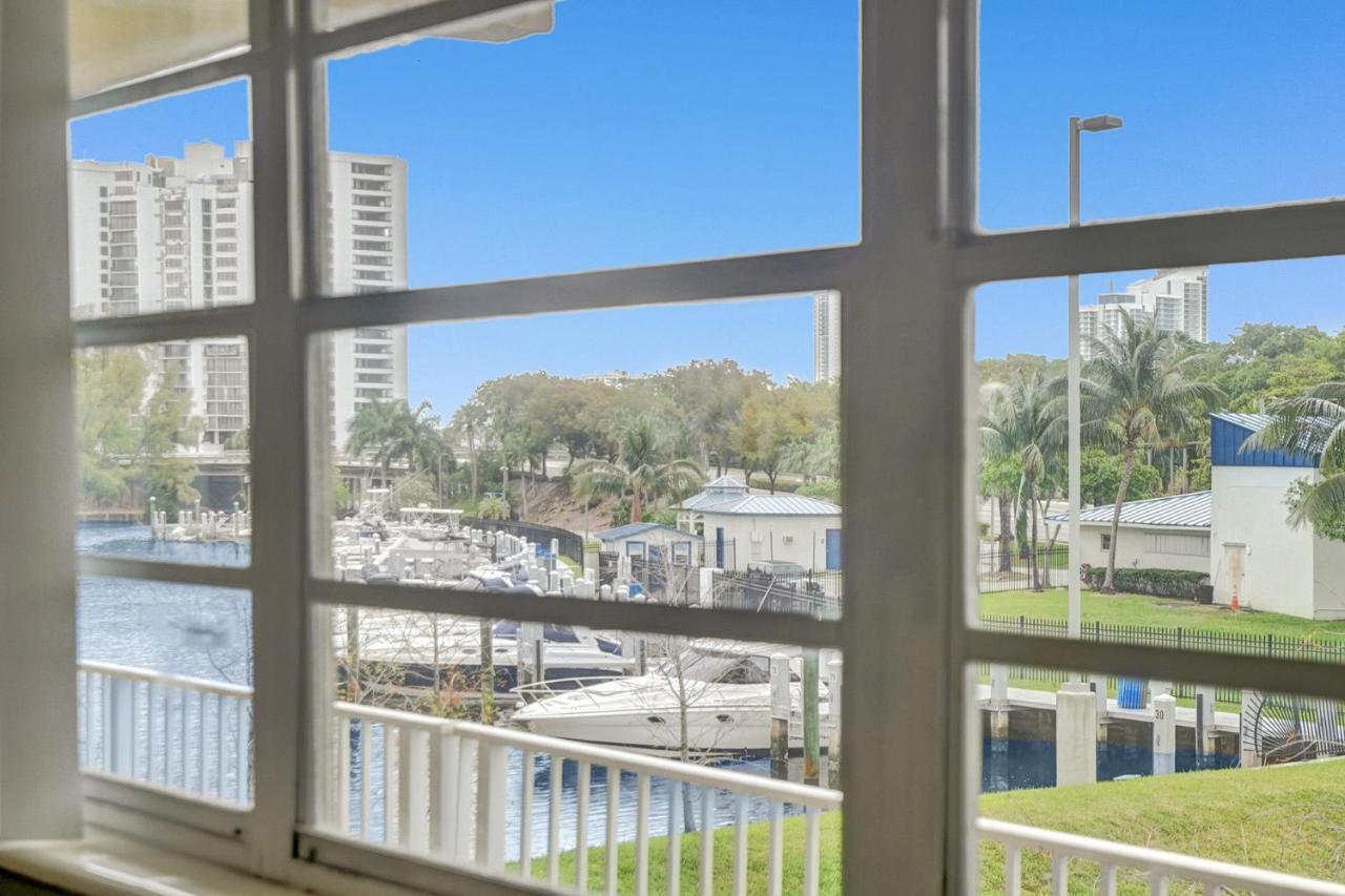 Gorgeous Spot In Hallandale Beach With Pool!! Exteriör bild